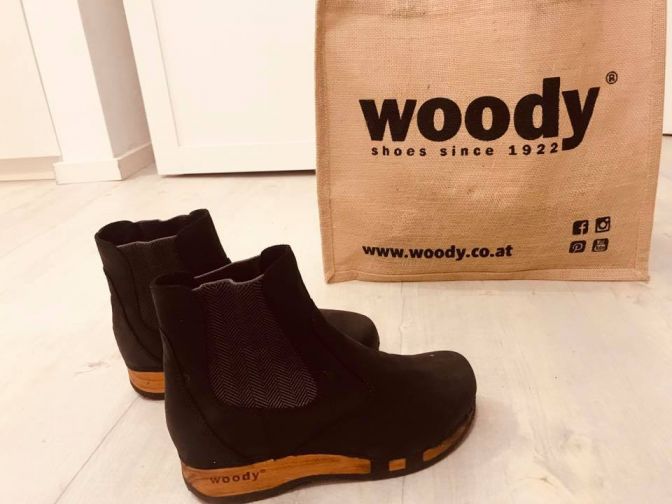 Woody - Prepogljivi leseni čevlji 