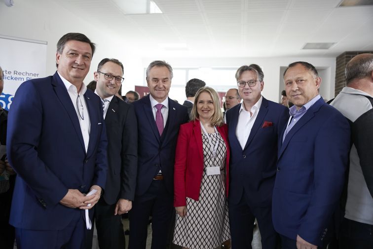 Jürgen Mandl (WKO), Meinrad Höfferer (WKO), Benjamin Wakounig (SGZ), Vesna Hodnik (SGZ), Bernhard Reiter (ZADRUGA), Anton Starman (Starman & Parner KG)